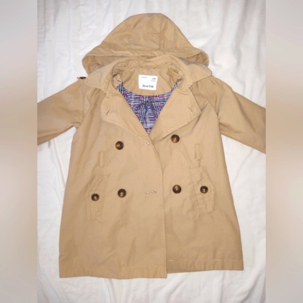 Zara kids trench coat size 5
